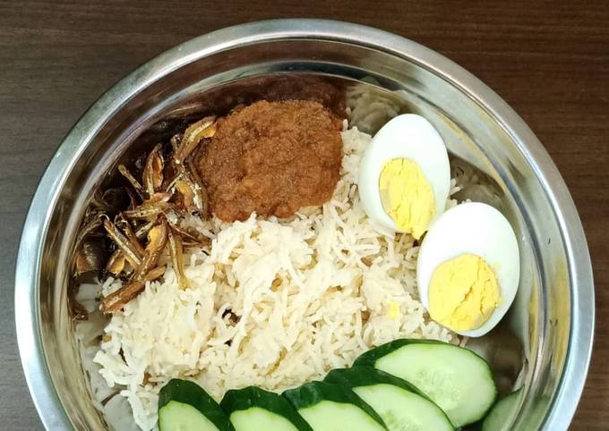 Nasi Lemak Susu Sejat Saji