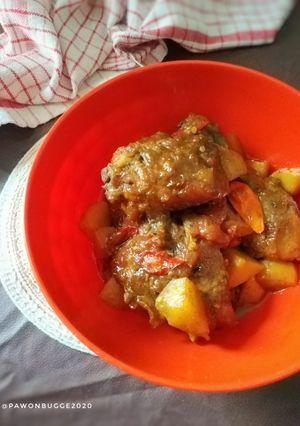 Foto resep Semur Ayam Kentang