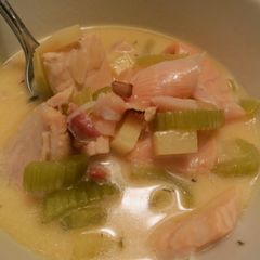 A picture of Salmon Chowder.