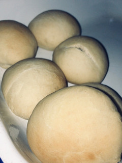 Una foto de Bollitos/ panes para untar🍞