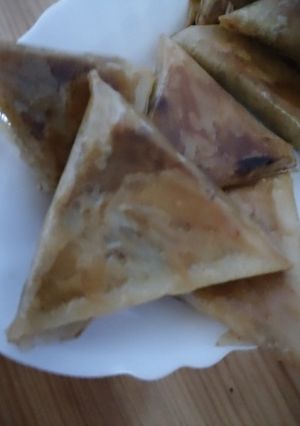 صورة لوصفة بوراك في الفرن بالبيشاميل او بالكريمة السائلة وبنين بزاف