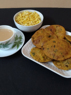 મેથી ની પૂરી (Methi Poori Recipe In Gujarati) રેસીપી મુખ્ય ફોટો