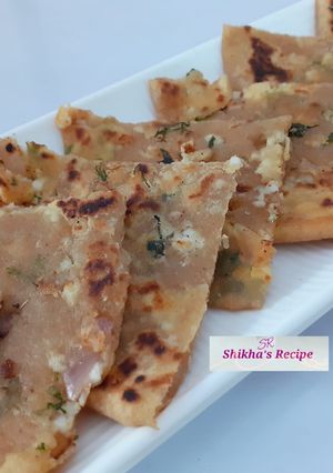 A picture of Paneer paratha.