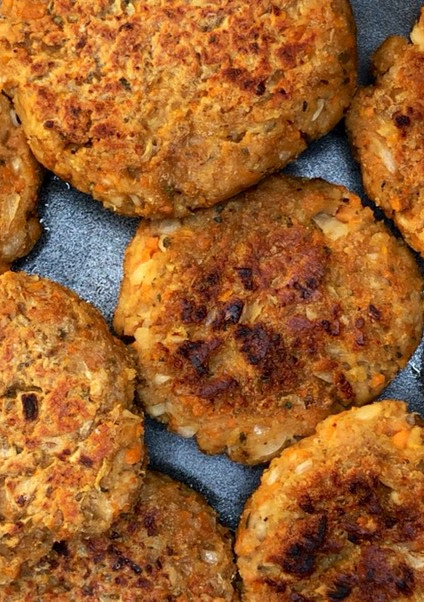 Una foto de Hamburguesas veganas de avena y verduras con robot ClickChef Moulinex
