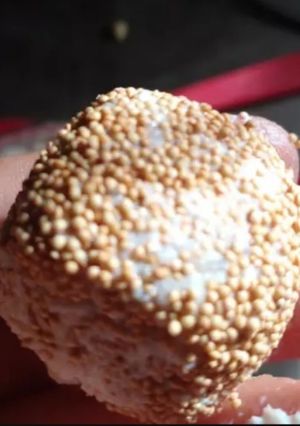 Una foto de Trufas de Pan, Queso y Maní con rebozado especial