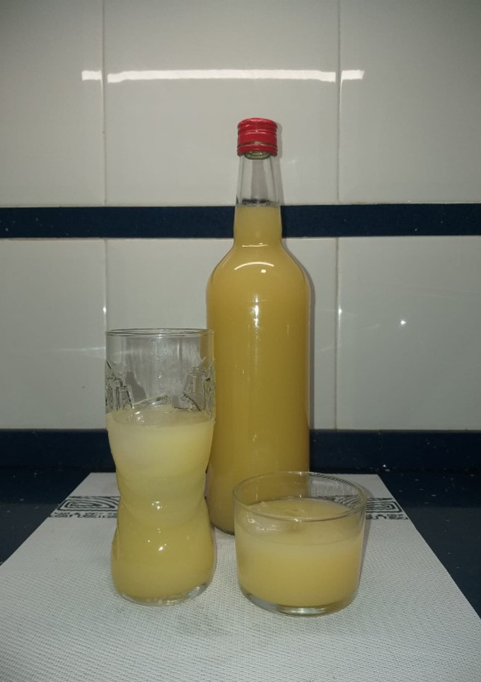 Una foto de Limoncello
