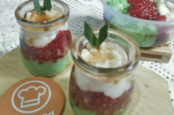 Langkah Mudah untuk Menyiapkan bubur sumsum Bunda Pasti Bisa