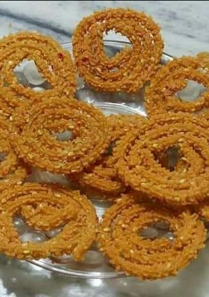 A picture of Chakli.