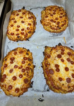 A picture of Ground Chicken Pizza Crust.