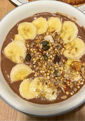 A picture of Chocolate banana bowl.
