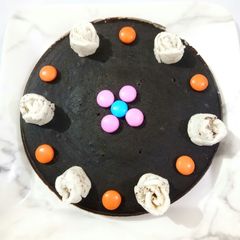 A picture of Oreo Cake In Pressure Cooker.