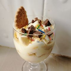Banana pudding parfait A picture of Banana pudding parfait.