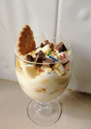 A picture of Banana pudding parfait.