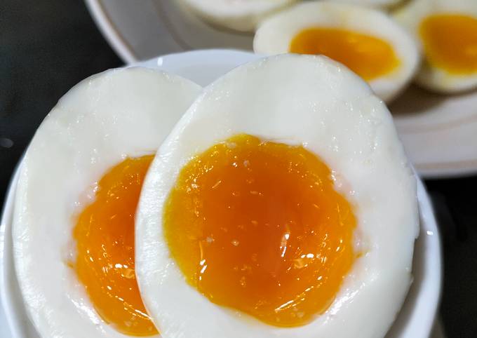 Resep Telur Rebus Setengah Matang Oleh Ripaw Cookpad