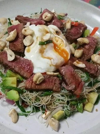 Simple Way Prepare Recipe Beef &amp; noodle salad that is So Delicious, Perfect}