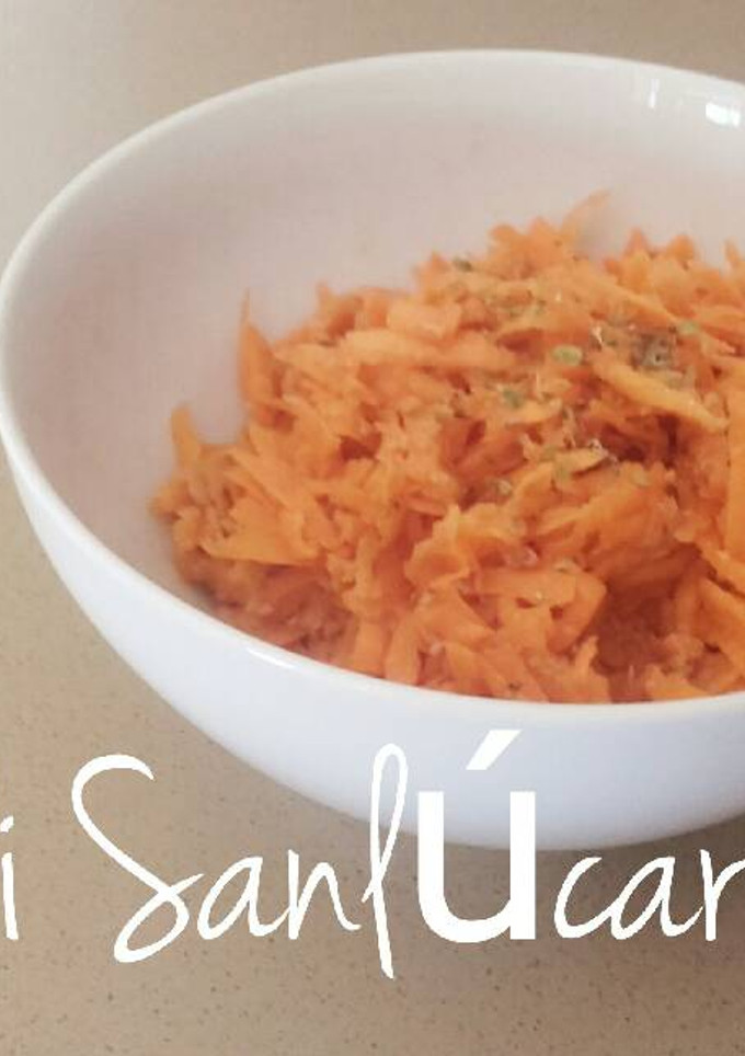 Una foto de Ensalada de zanahoria típica de Sanlúcar de Barrameda