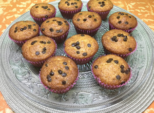 Foto principal de Magdalenas con leche y pepitas de chocolate negro