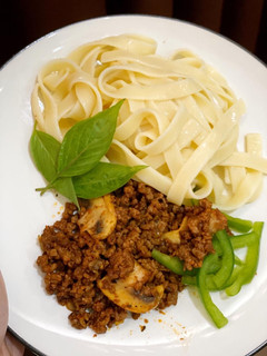 A picture of Tagliatelle bolognese.