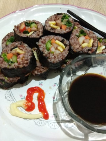 Resep Kimbap isian Nasi Merah Anti Gagal