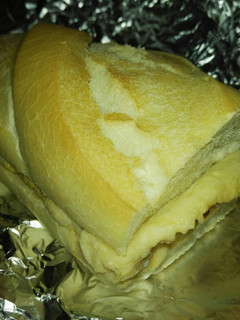 Foto principal de Bocadillo de tortilla jugoso y tierno