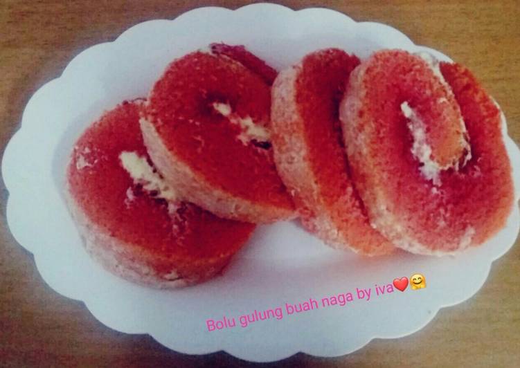 Bolu gulung buah naga