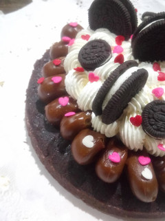 Una foto de Súper Torta Brownie con Oreos en molde de 24 cm
