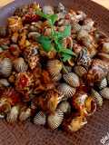 Kerang Keong Macan Cumi Saos Padang