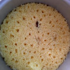 A picture of Turmeric- cinammon rice.