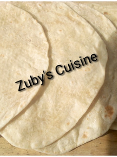 A picture of Pita bread/pitta bread/shawarma bread.