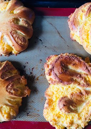 Hình của món Bánh mì sữa dừa.