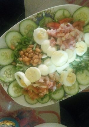 A picture of Simple salad.