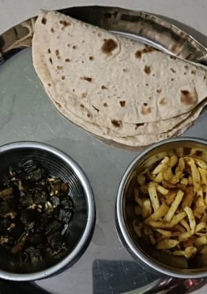 भिन्डी (bhindi recipe in Hindi) रेसिपी मुख्य फोटो