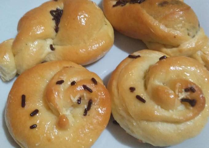 Resep Resep Roti Lembut Dan Simple Oleh Rinie Mulyani - Cookpad