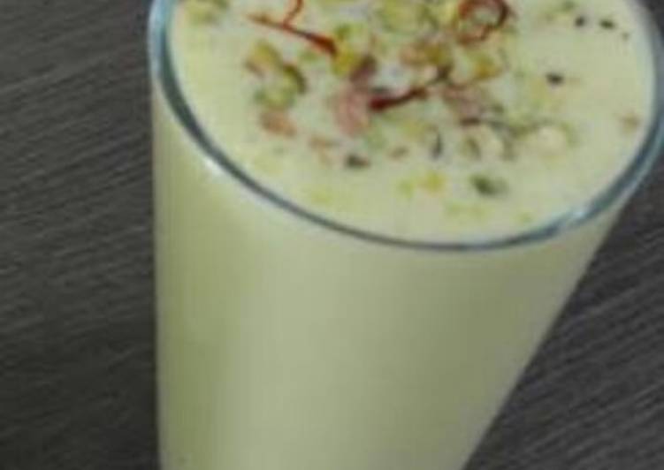 How to Prepare Tasty Dry Fruit &amp; Kesar Lassi Cooking Basics for Newbies