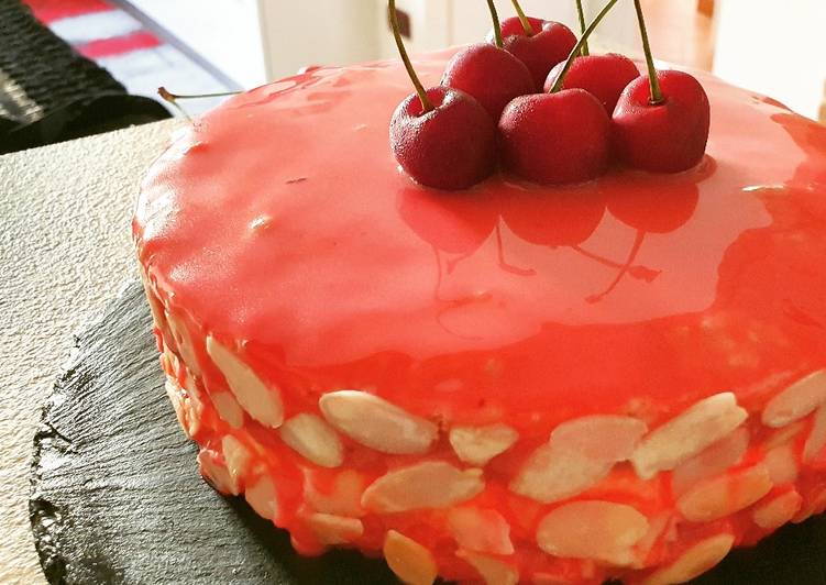 Torta moderna "bloody cherry"