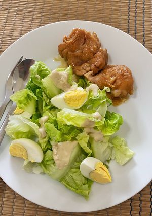 Foto resep Chicken Leg Teriyaki & Simple Caesar Salad