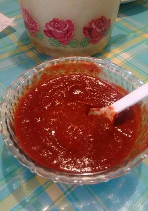 Una foto de Salsa roja de tres chiles