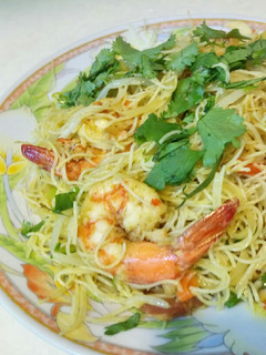 A picture of Curry rice noodles.