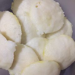 Rawa idli A picture of Rawa idli.
