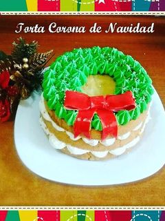 Una foto de Torta corona de Navidad