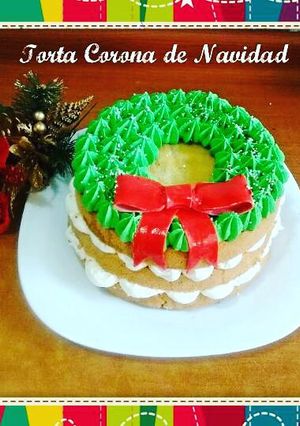 Una foto de Torta corona de Navidad