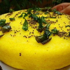 A picture of Dhokla.