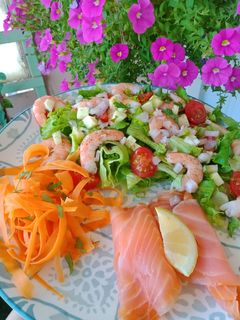 Une photo de 🌺 Salade de la mer 🌺