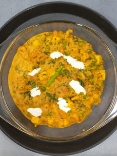 A picture of Mix vegetable with paneer.