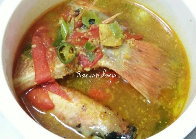 Pindang Ikan Nila Kuah Kuning