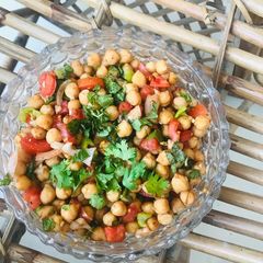 A picture of Yummy chana chaat.