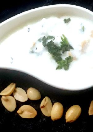 A picture of Peanut Curd Chutney.