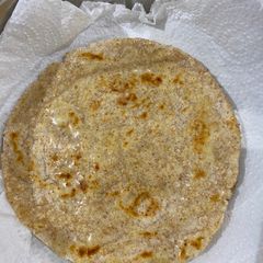 A picture of Roti/chapati.