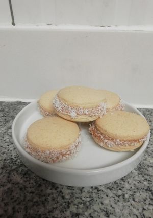 Una foto de Alfajores de maicena