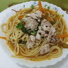 A picture of Chicken Thukpa(traditional dish of Sikkim).